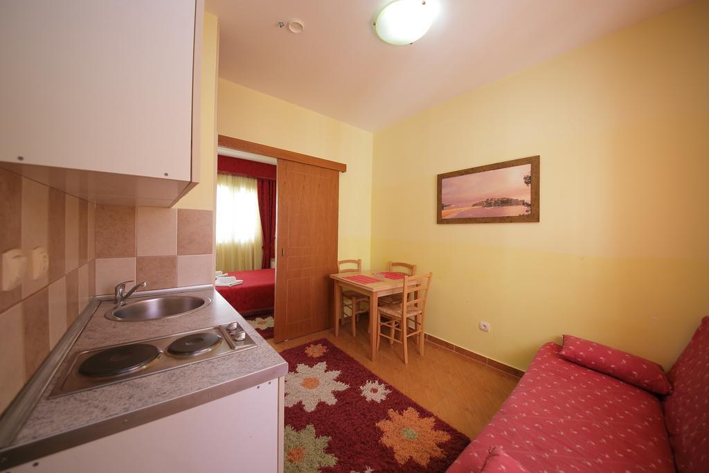 Apartments Tamara Будва Экстерьер фото