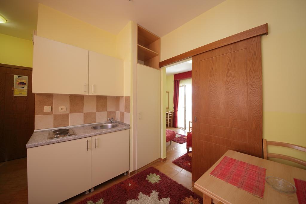 Apartments Tamara Будва Экстерьер фото